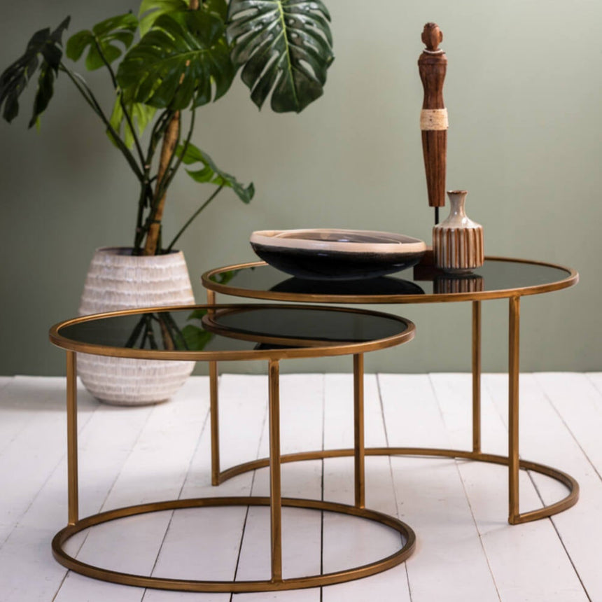 Duarte üveg dohányzóasztal szettben arany lábbal