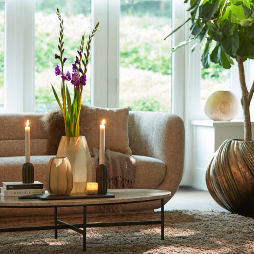 Loes márvány dohányzóasztal