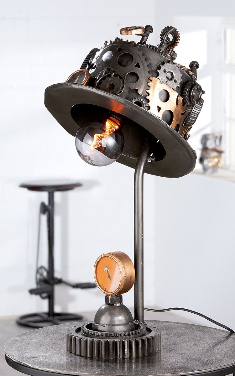 Steampunk Hat fém asztali lámpa