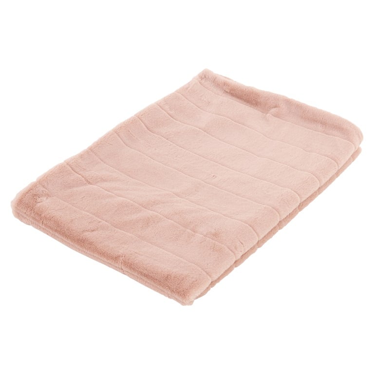Carry faux fur blanket