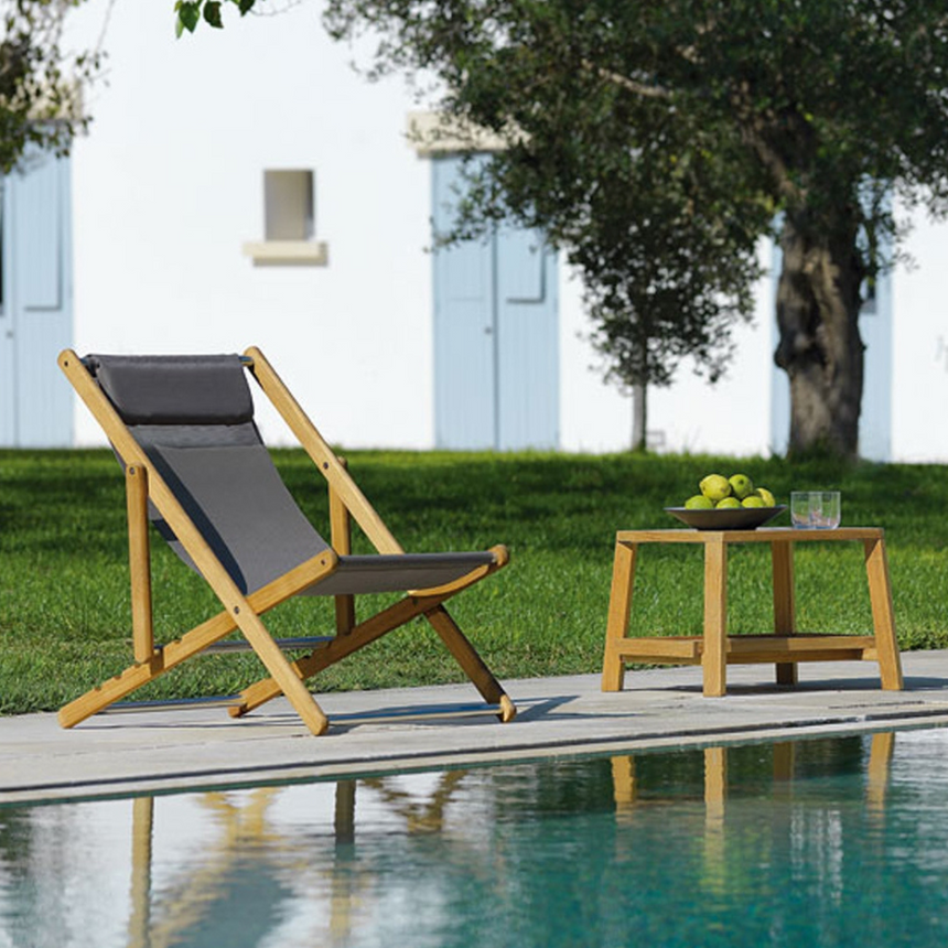 Kilt garden coffee table