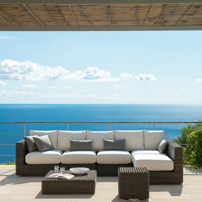 Kilt garden coffee table