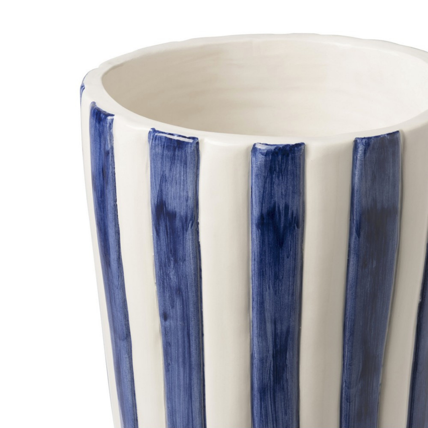 Booq acrylic bookend