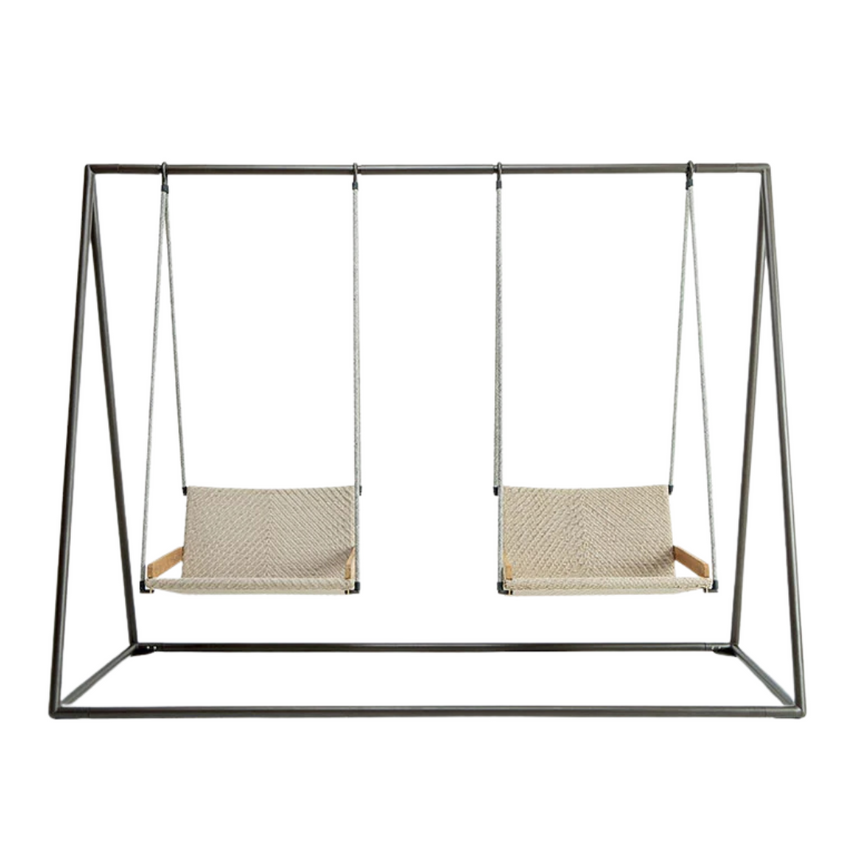 Kilt garden coffee table