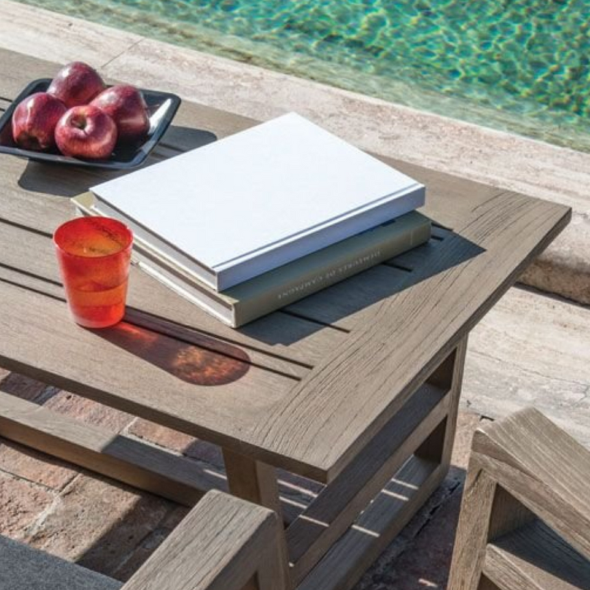 Costes kerti dohányzóasztal