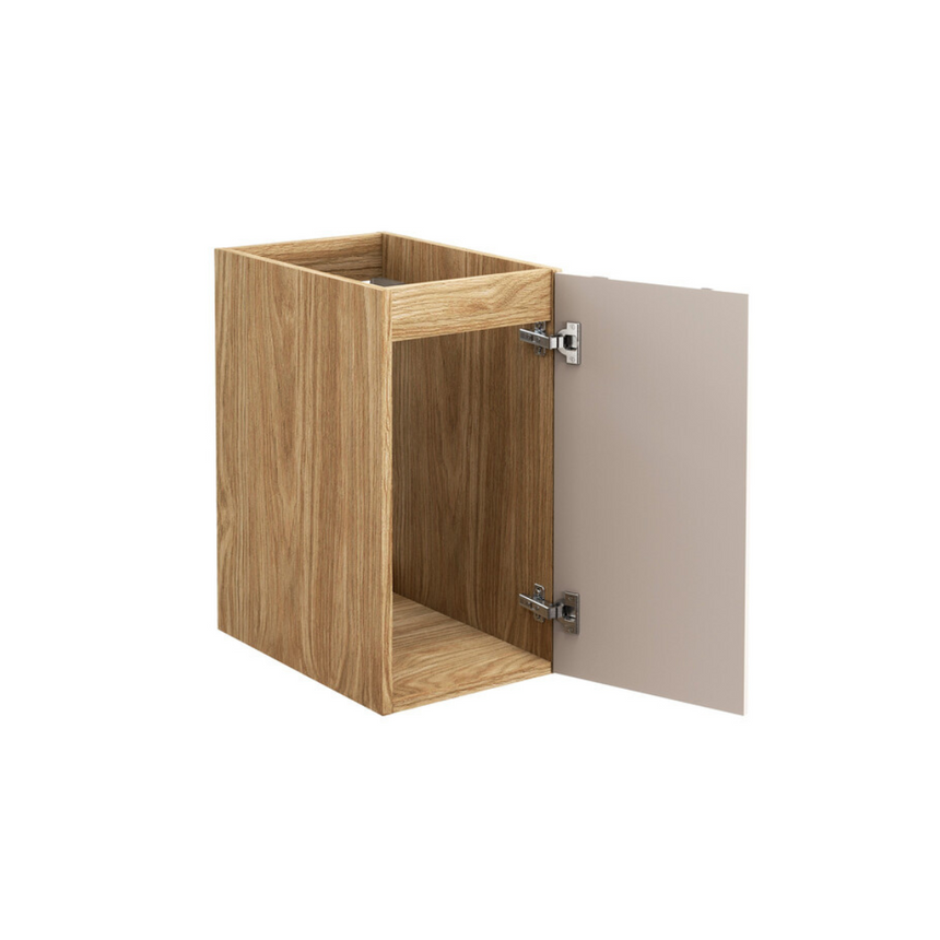 Baggy woven chenille pouf