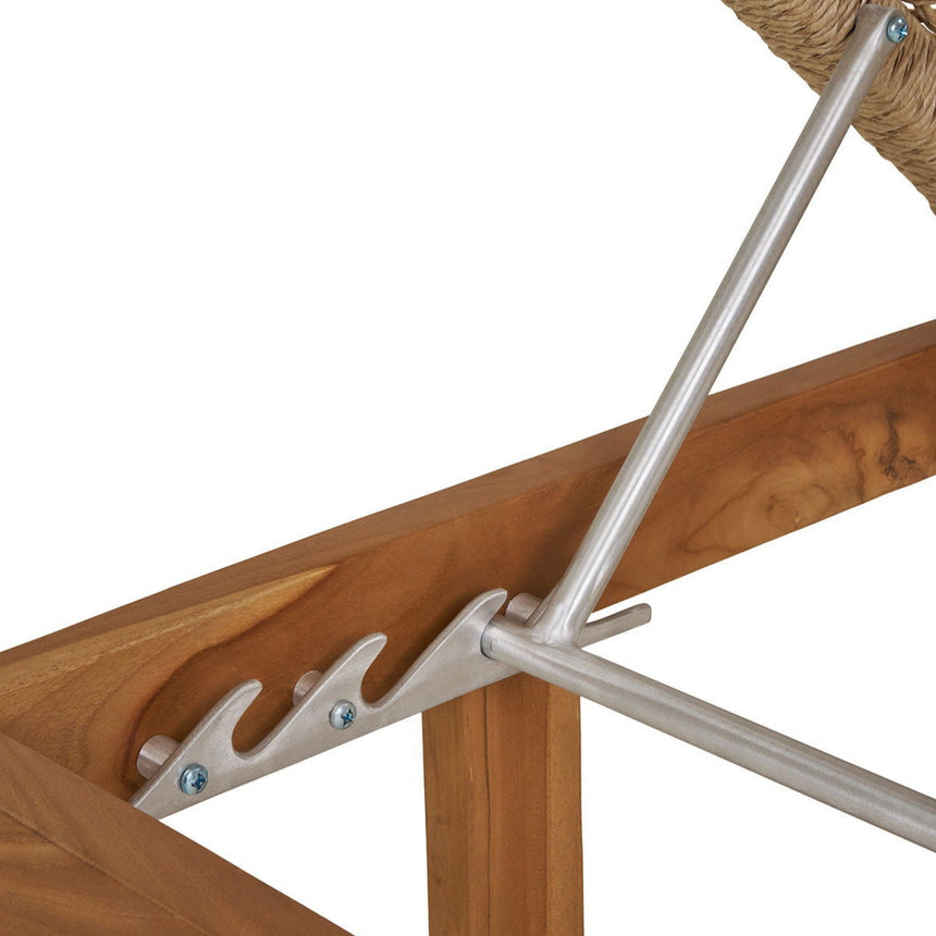 Derby rattan sun lounger