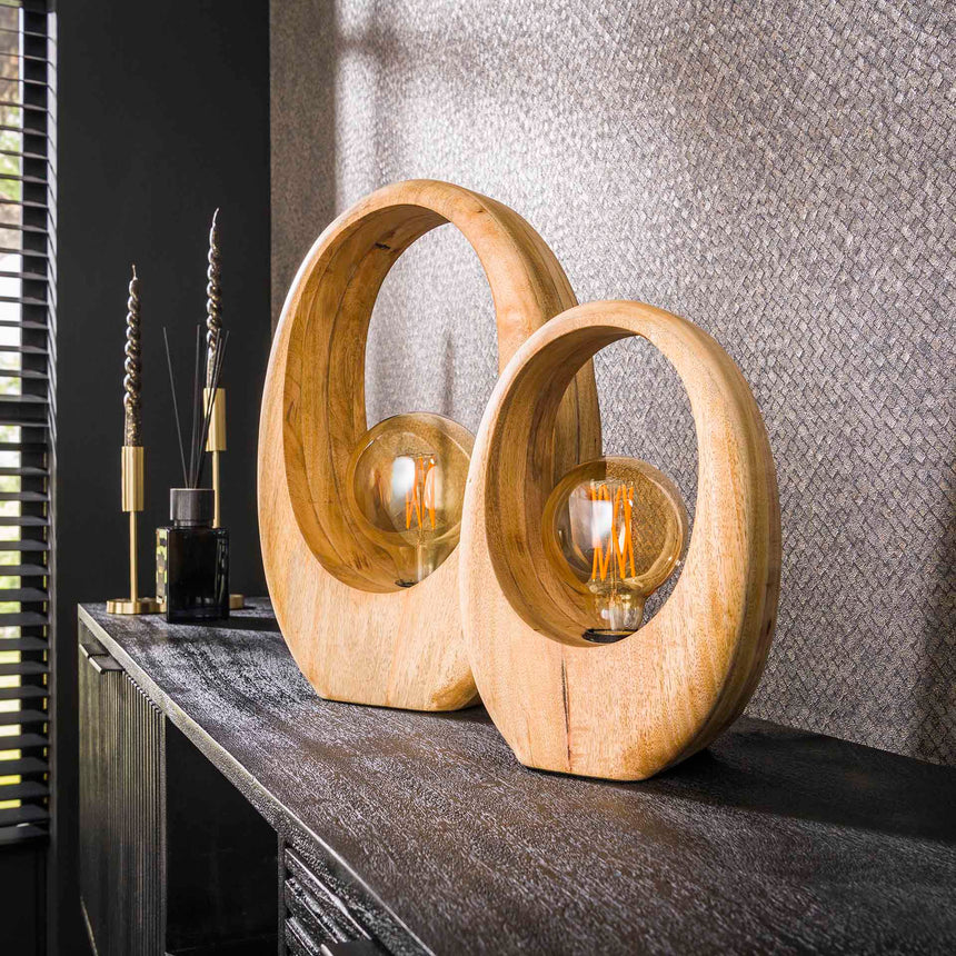 Zistra 520 fa asztali lámpa