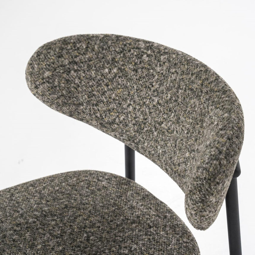 Jari fabric chair