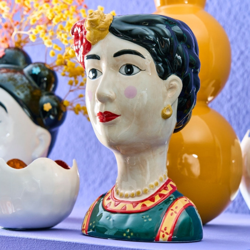 Frida kő váza
