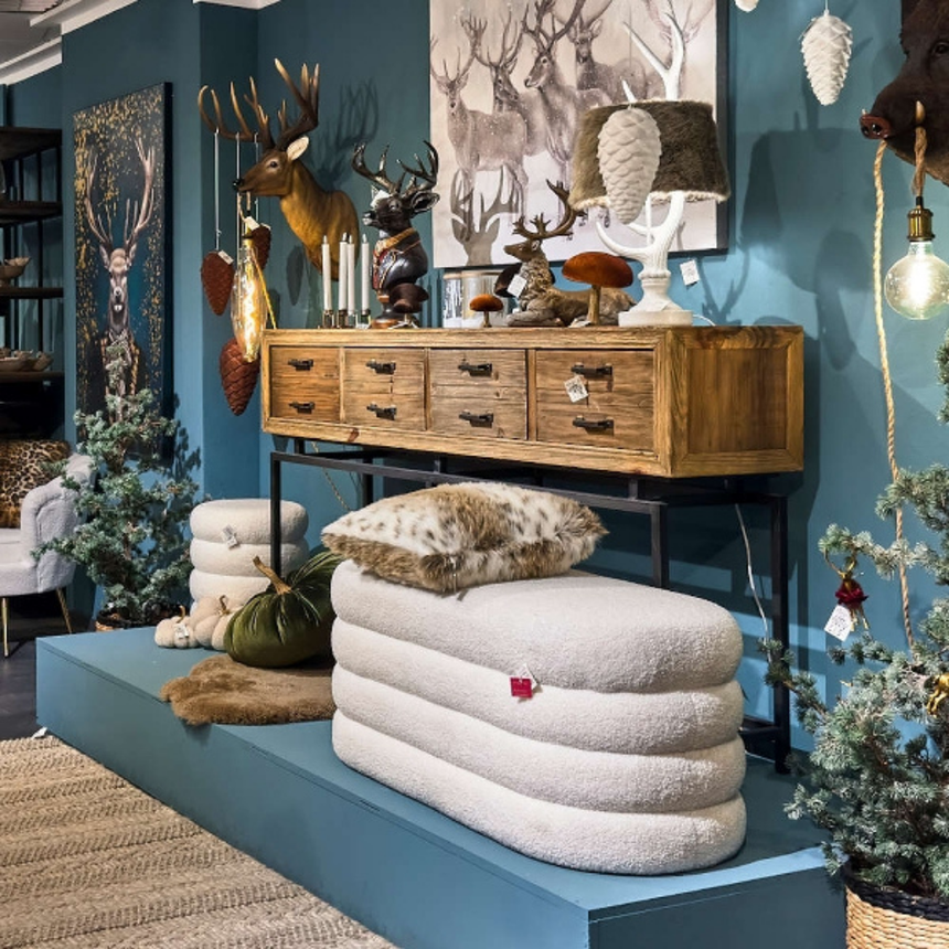 Werner Voss fa komód