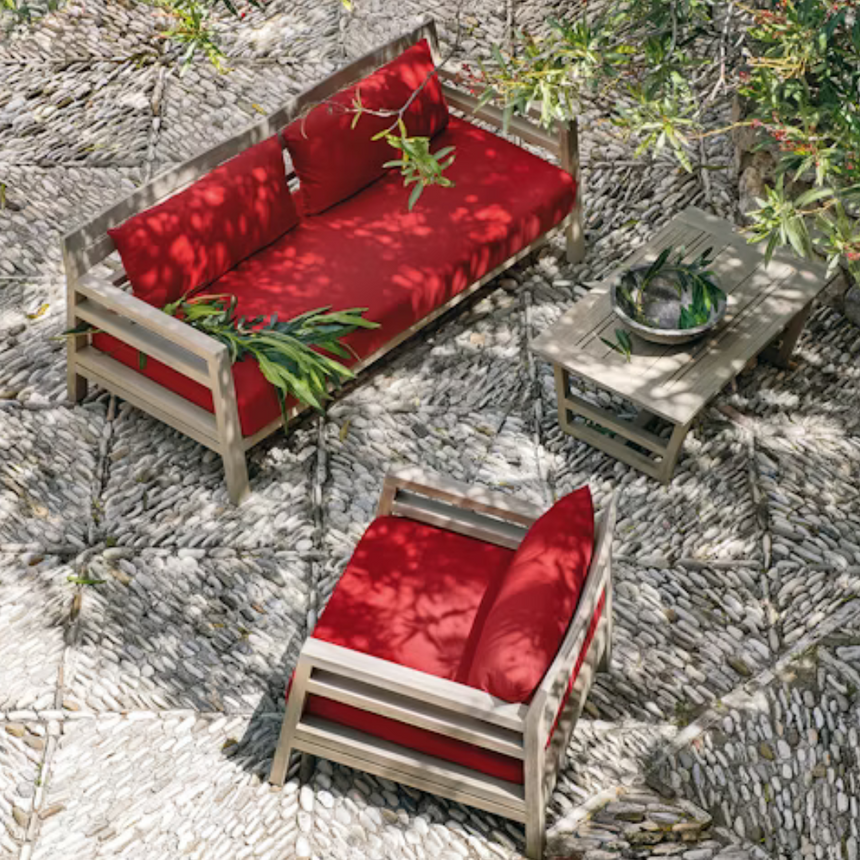 Kilt garden coffee table