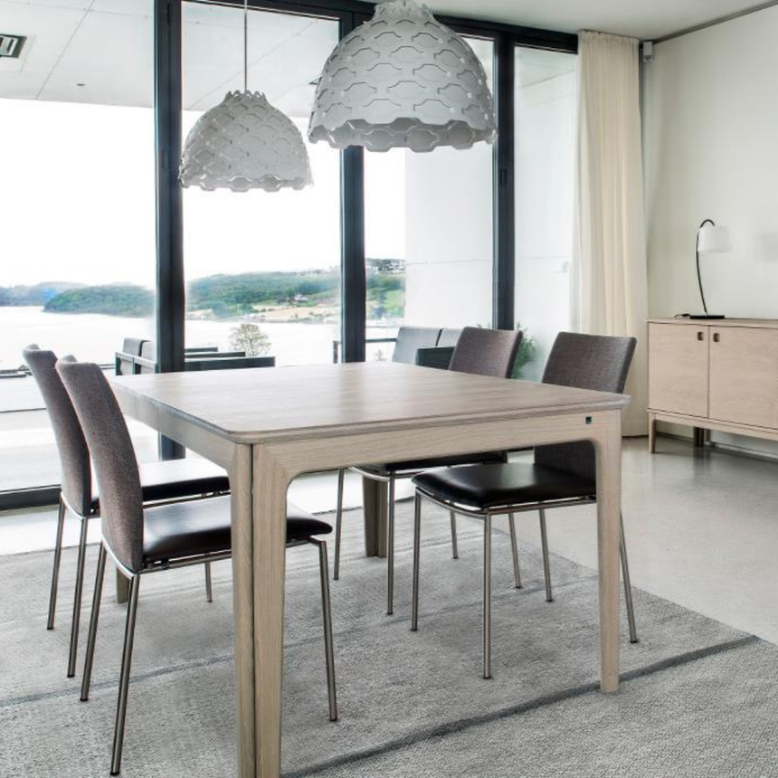 Kilt garden coffee table