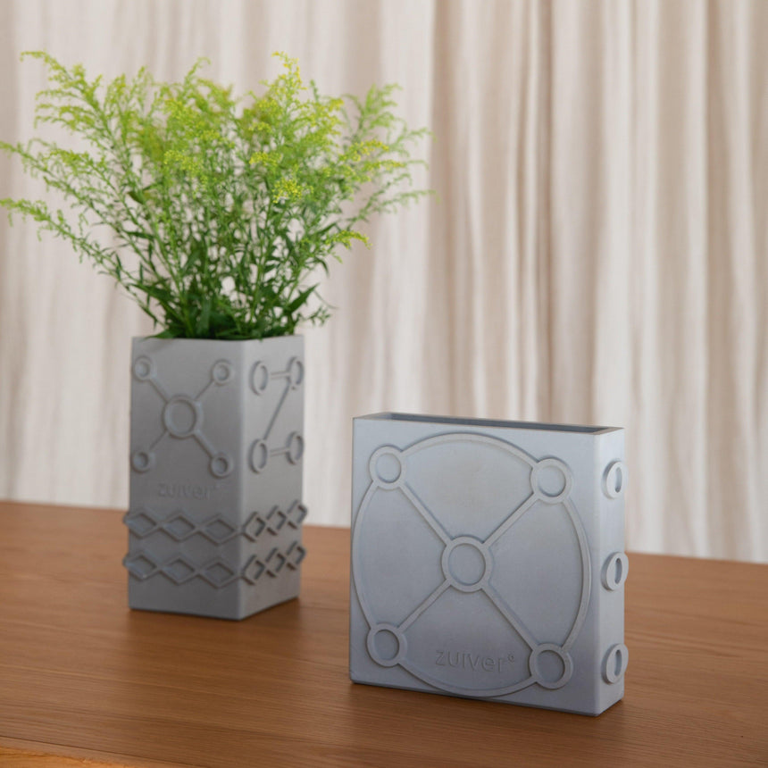 Graphic Flat concrete vase