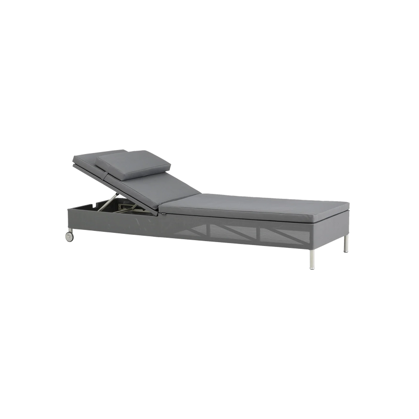 Elegance fabric chair