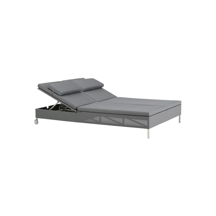 Elegance fabric chair