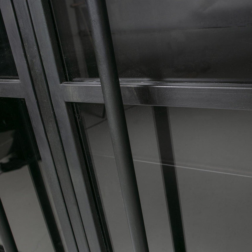 Exhibit 2 ajtós fém kabinet - Dutch Home