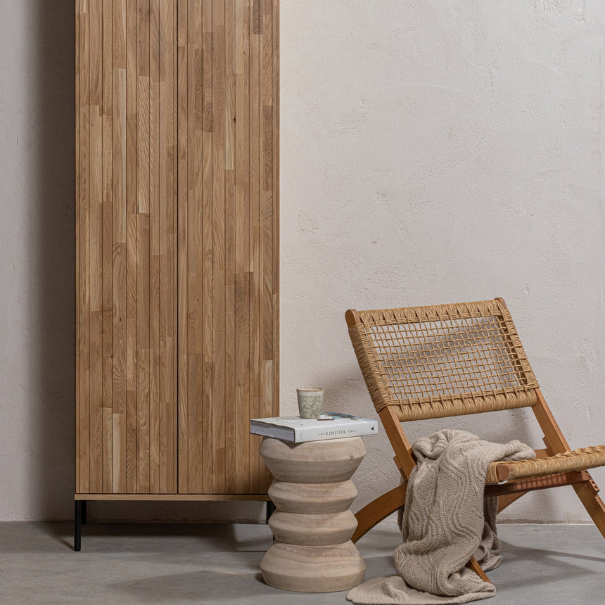 Lois összecsukható szék – Természetes eukaliptuszfa design