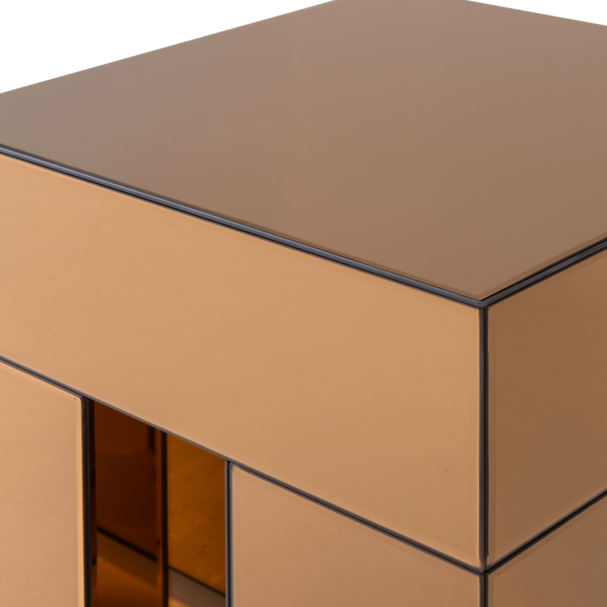 Mirrox lerakóasztal– Egyedi tükörüveg borítással