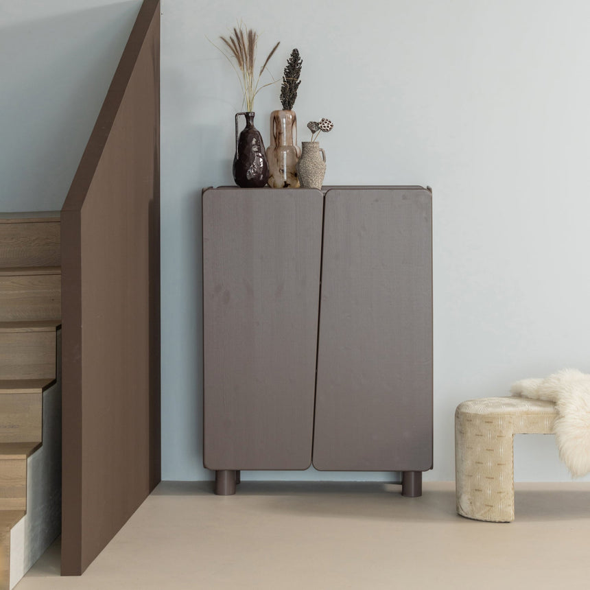 Root kétajtós szekrény – Csiszolt fenyőfából