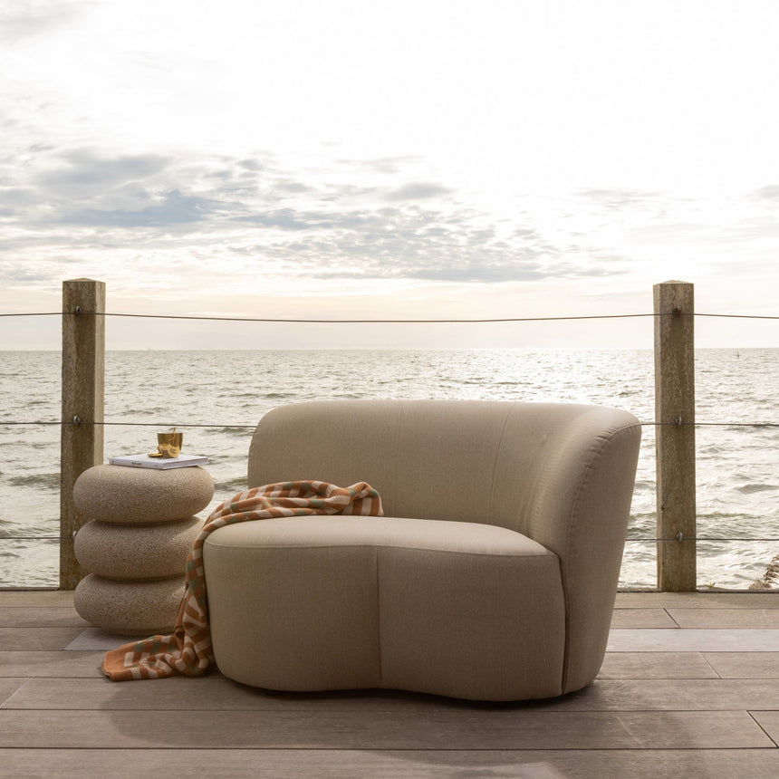 Stone kerti kiskanapé – Jobbos kivitel