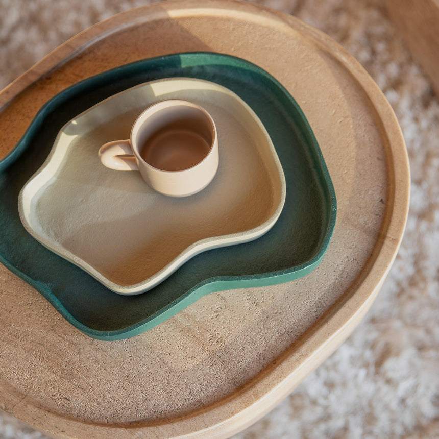 Revolt metal tray set