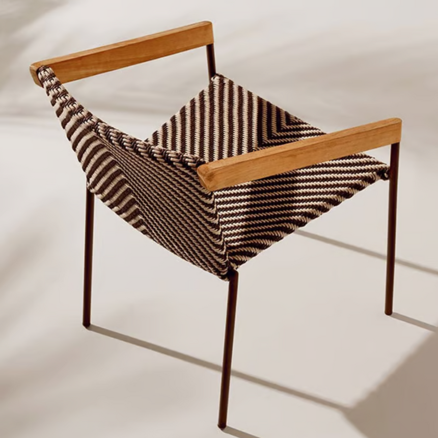 Kilt garden coffee table