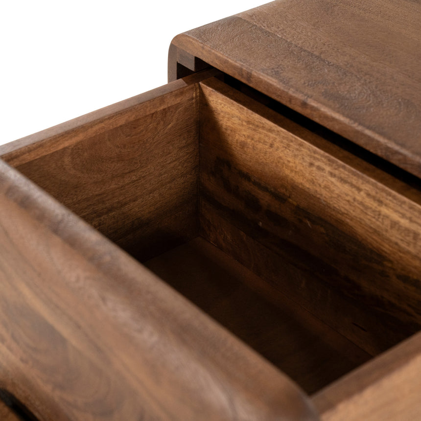 Murphy kisméretű komód