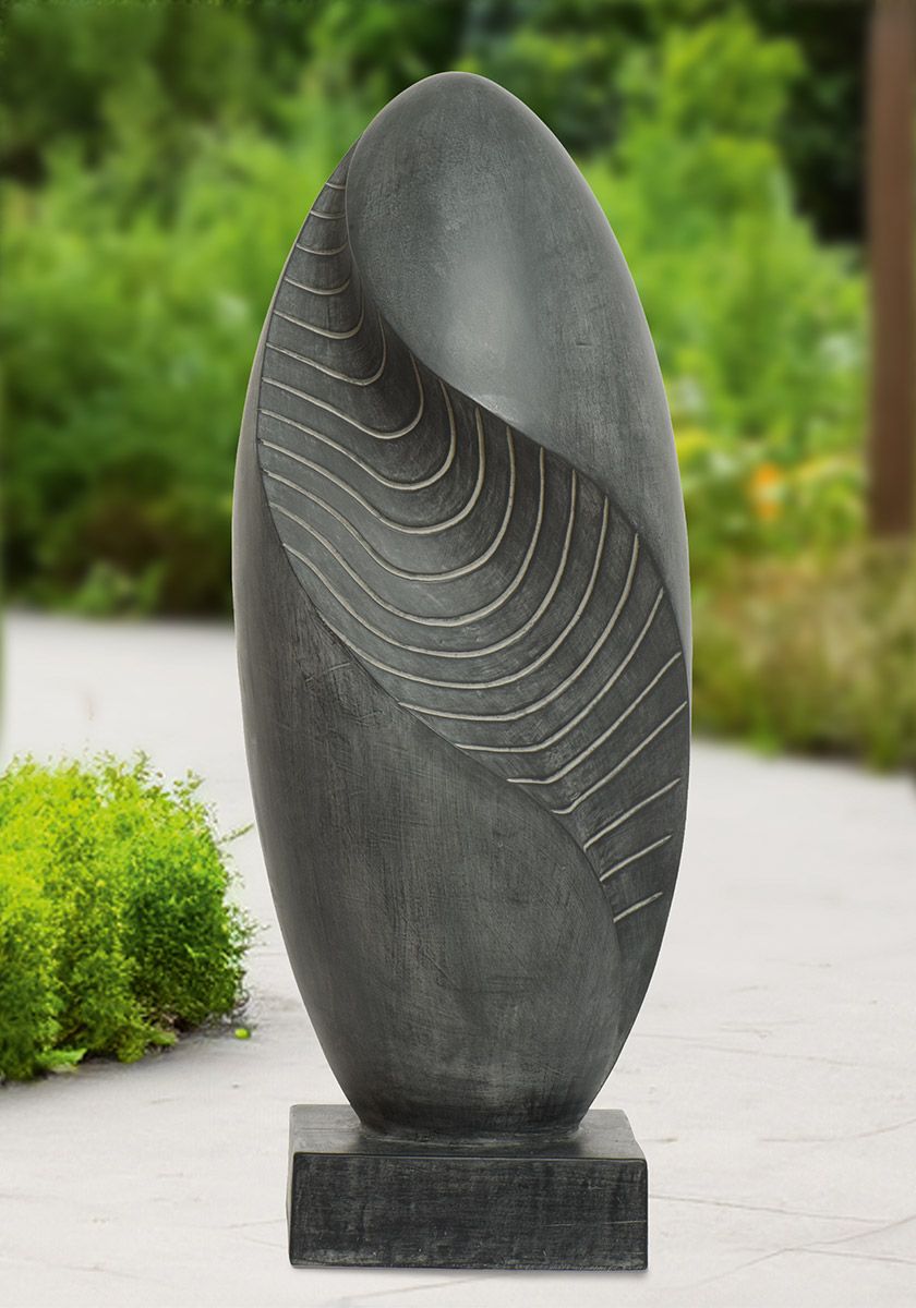 Pugh műkő kerti szobor