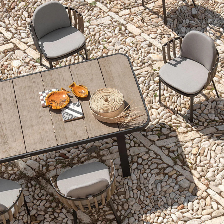 Swing kerti étkezőasztal