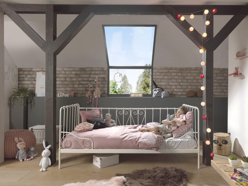 Alice Captain metal children's bed