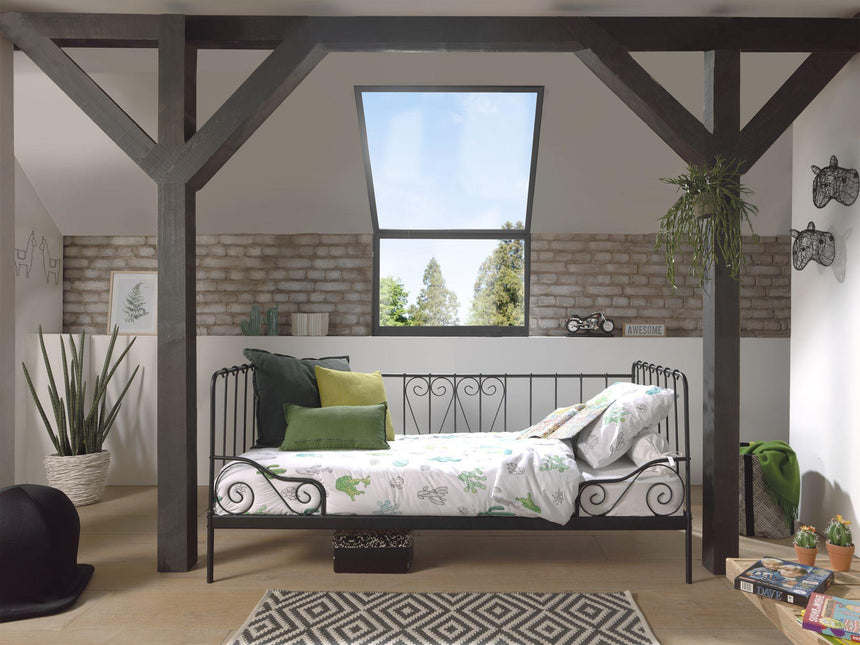 Alice Captain metal children's bed