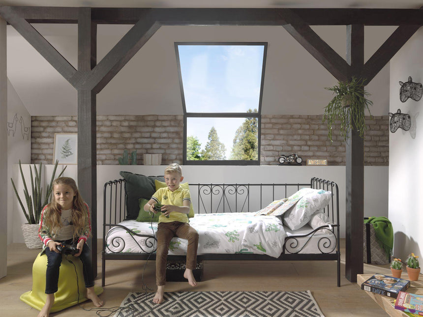 Alice Captain metal children's bed