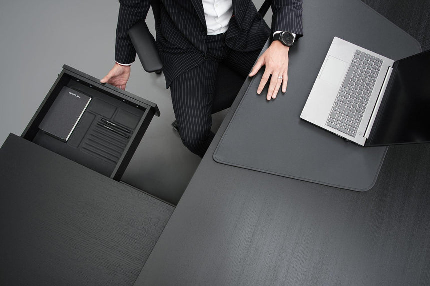 ARQUS vezetői asztal - Dutch Home