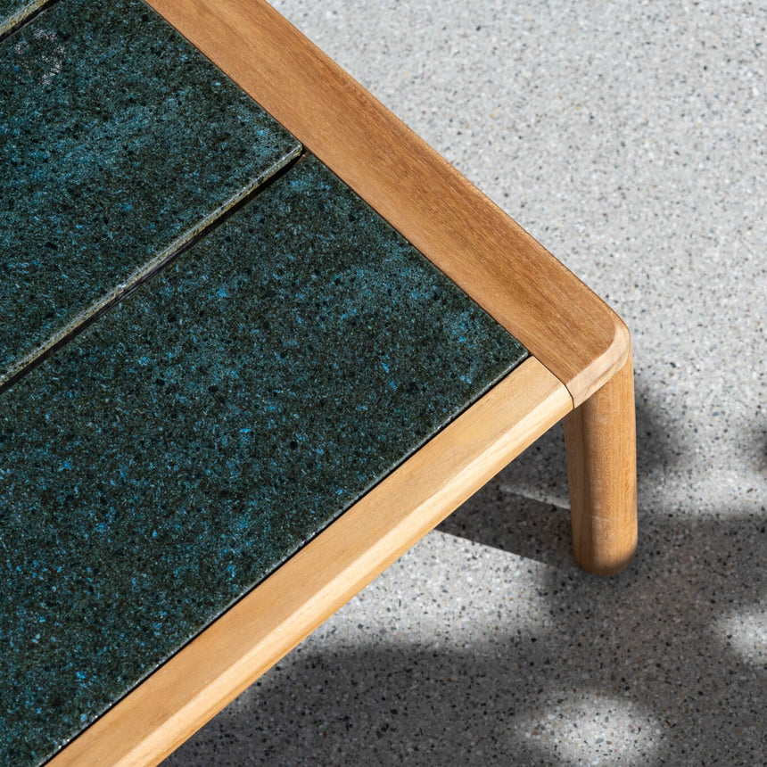 Panama kerti dohányzóasztal