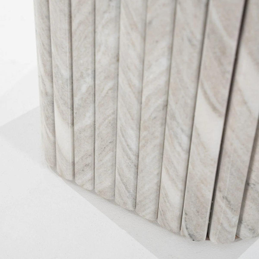 Major marble coffee table