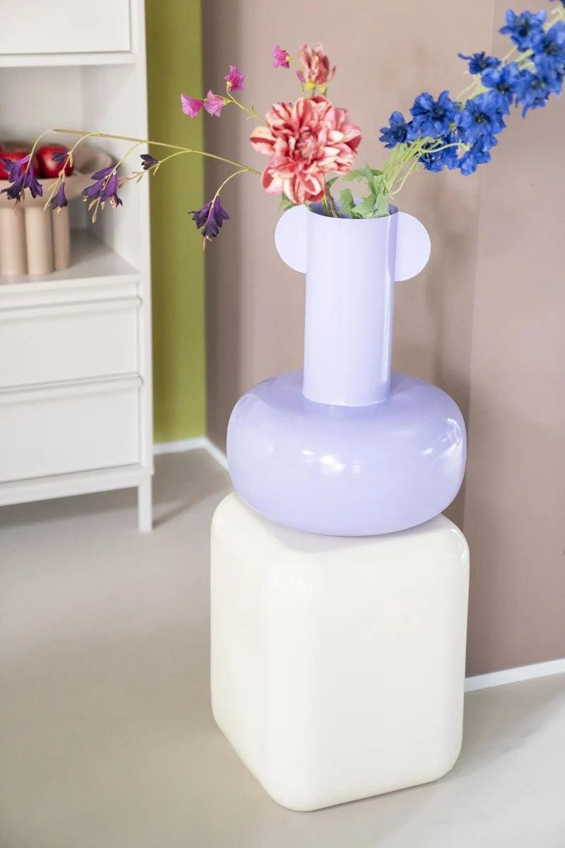 Dixon metal storage table