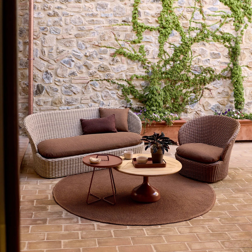 Glaze fa kerti dohányzóasztal Ø70