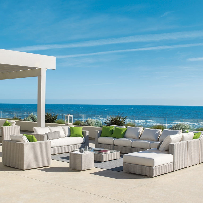 Cube garden footrest