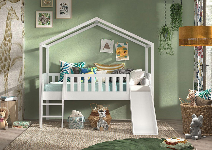 DALLAS wooden house children's bed, 90x200 with slide