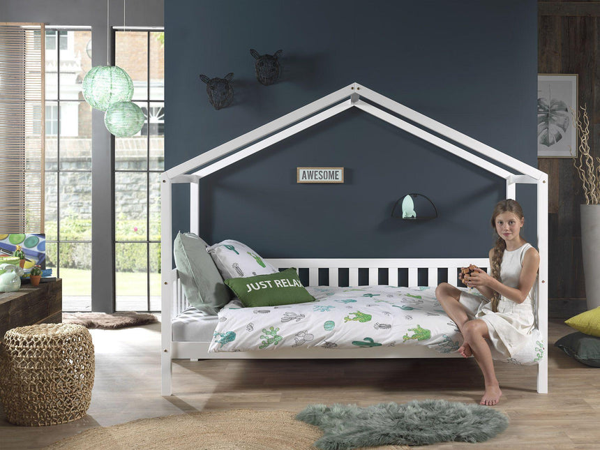 DALLAS wooden house children's bed 90x200