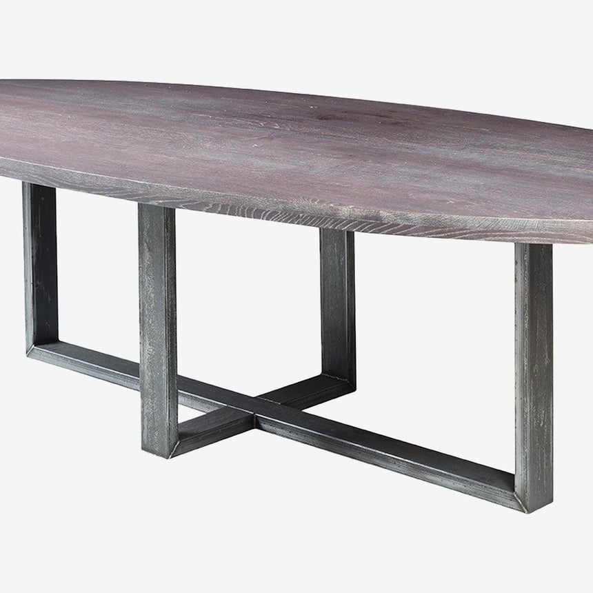 Daytona dining table