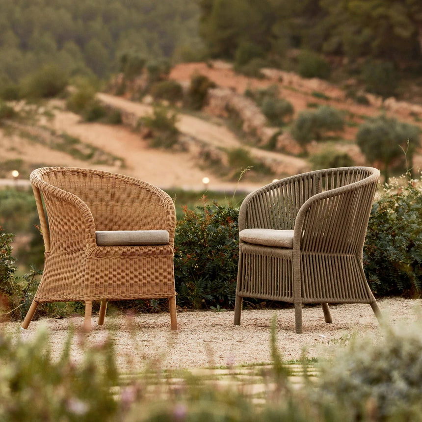 Elegance fabric chair