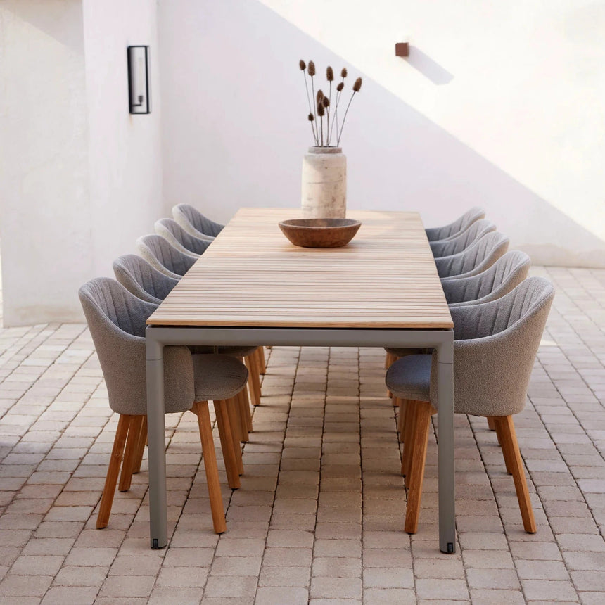 Elegance fabric chair