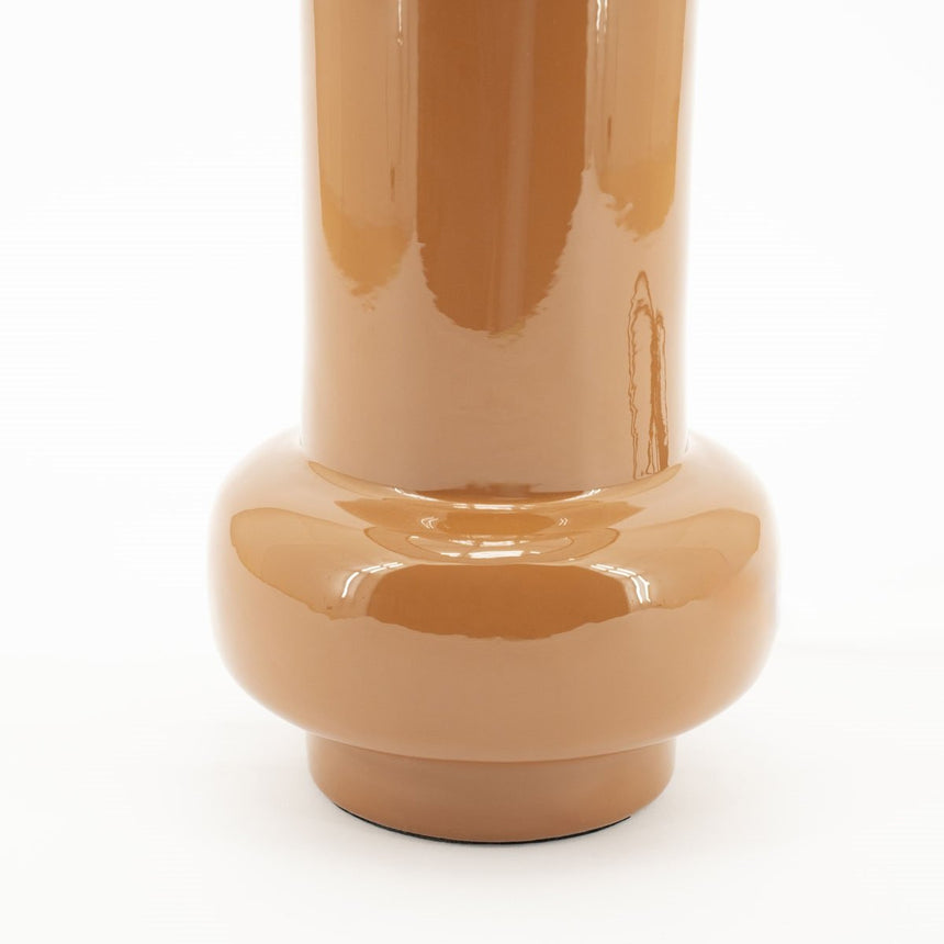 Curo metal table lamp