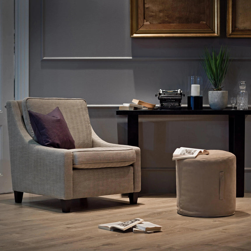 Emma armchair