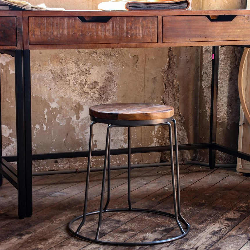 Factory fa ülőke kerek