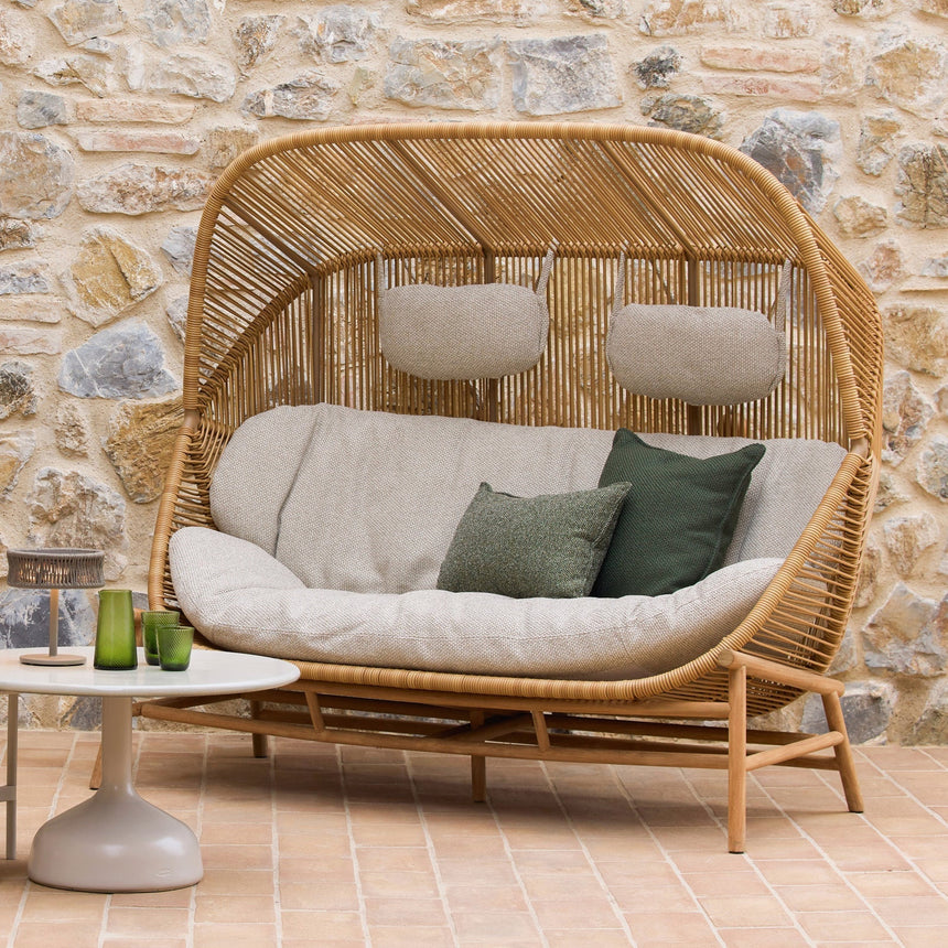 Elegance fabric chair