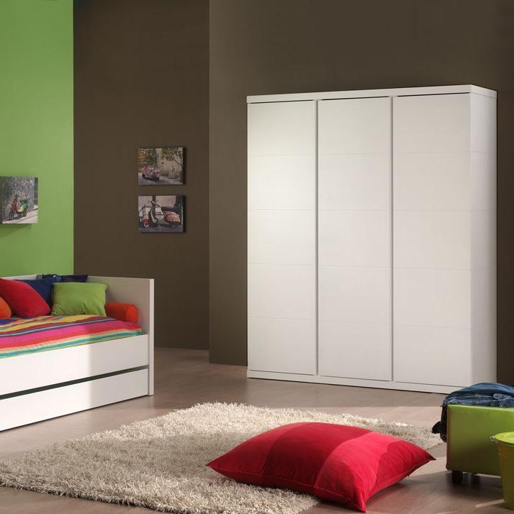 Lara 3-door wooden children's wardrobe