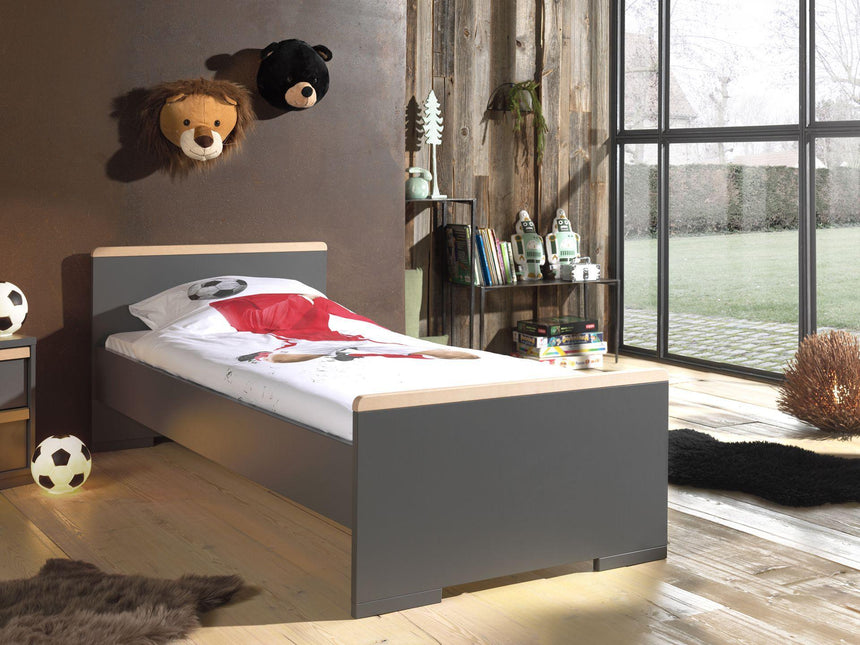 London wooden children's bed 90x200